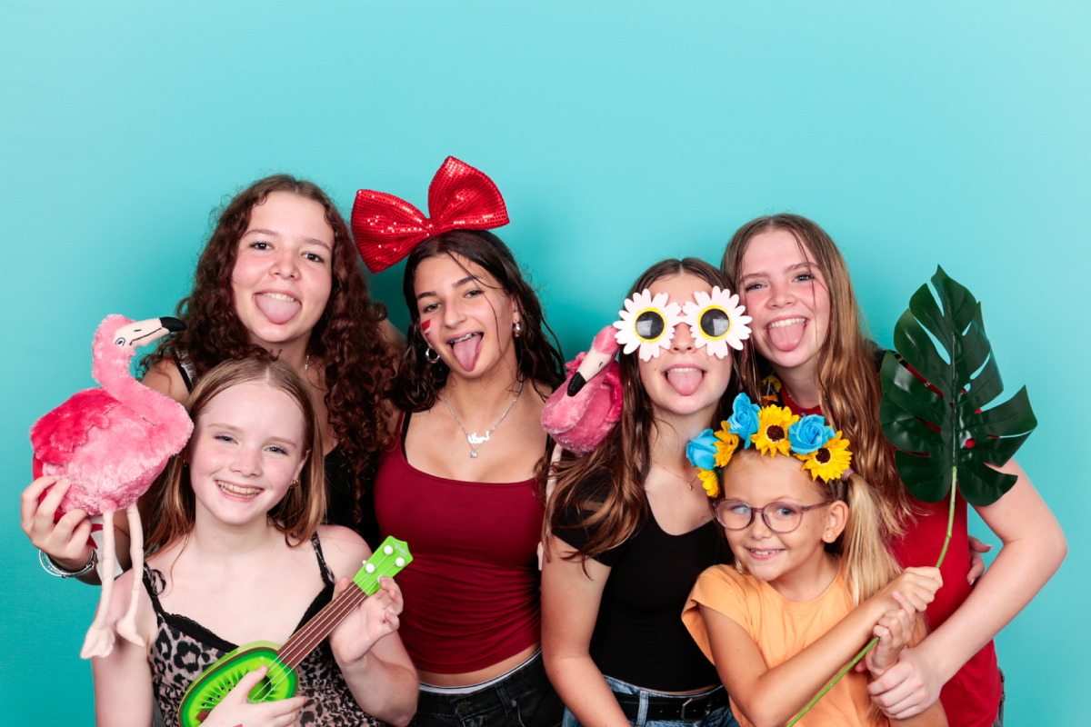 5 Easy Ways To Get Guests Excited About Your Party