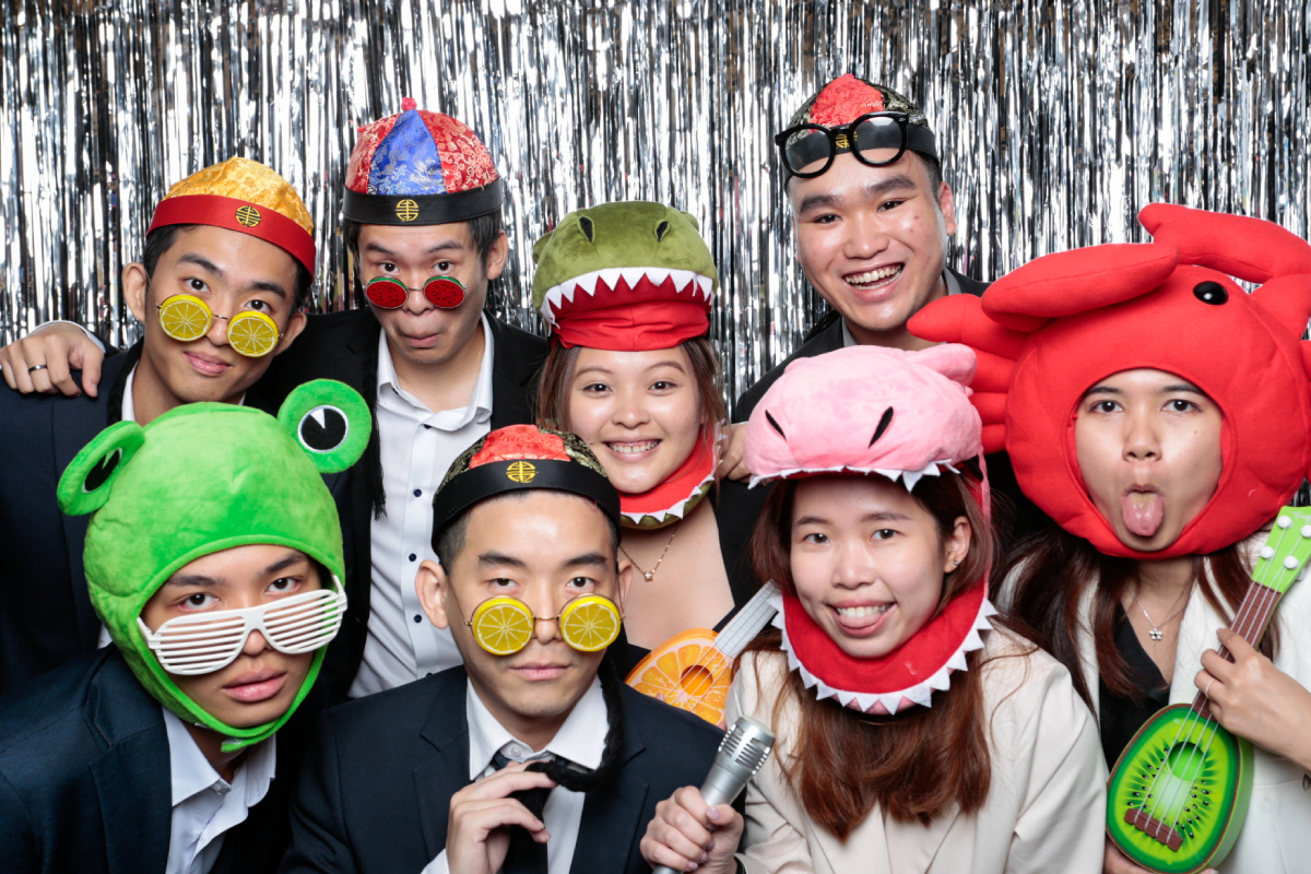 Fun & Meaningful Ways To Thank Your Teachers This Year