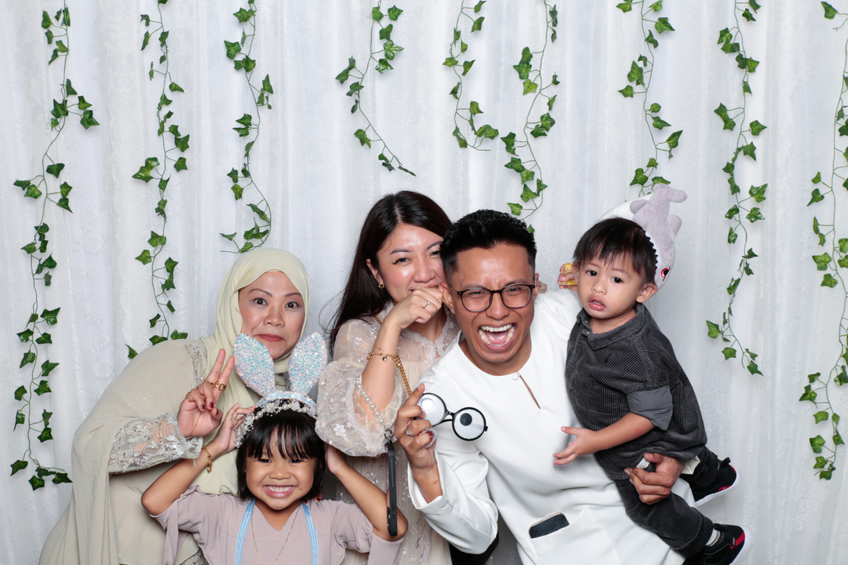 Fun Interactive Ideas To Make Your Wedding Unforgettable